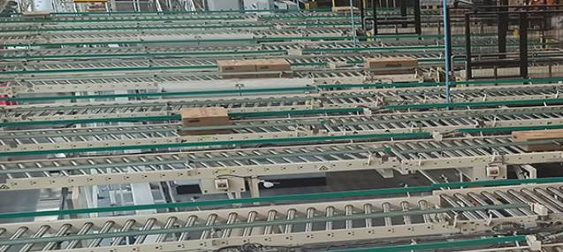 鏈?zhǔn)捷斔蜋C有哪些特點？