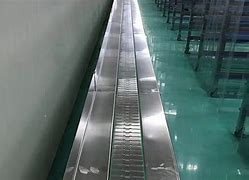 四向穿梭車立體倉庫柔性輸送設備的特點是什么？