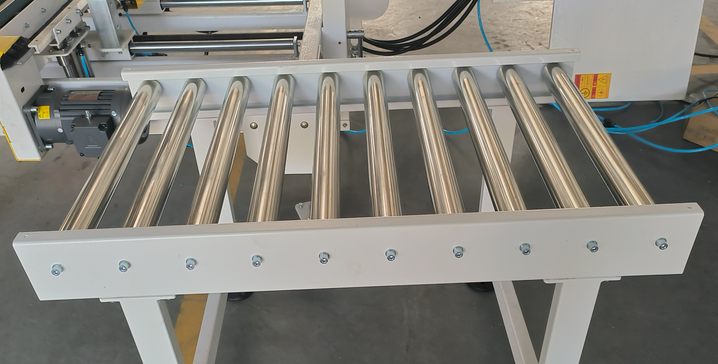  滾筒輸送線的動力款和無動力款有什么區別？