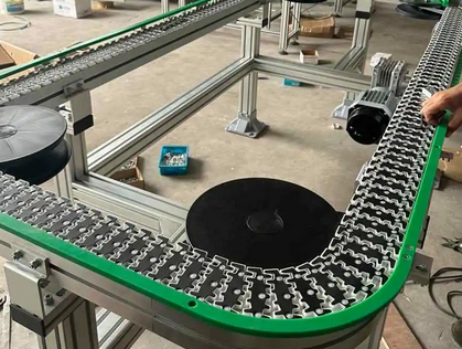  柔性鏈輸送線的優(yōu)點有哪些？